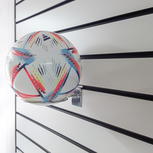 Slatwall ball holder - x,