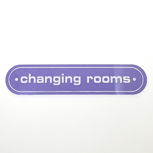 Sign changing rooms - rooms,